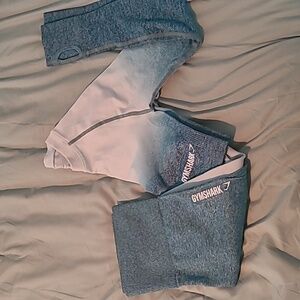 Gymshark crop top and leggings set